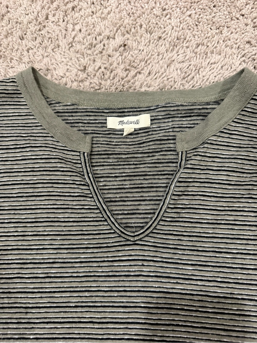 ✨Madewell Women's Green & Black Striped Notch-Neck Tee sz S